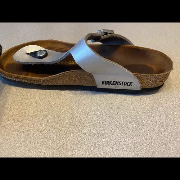 Birkenstock’s - Picture 5 of 5